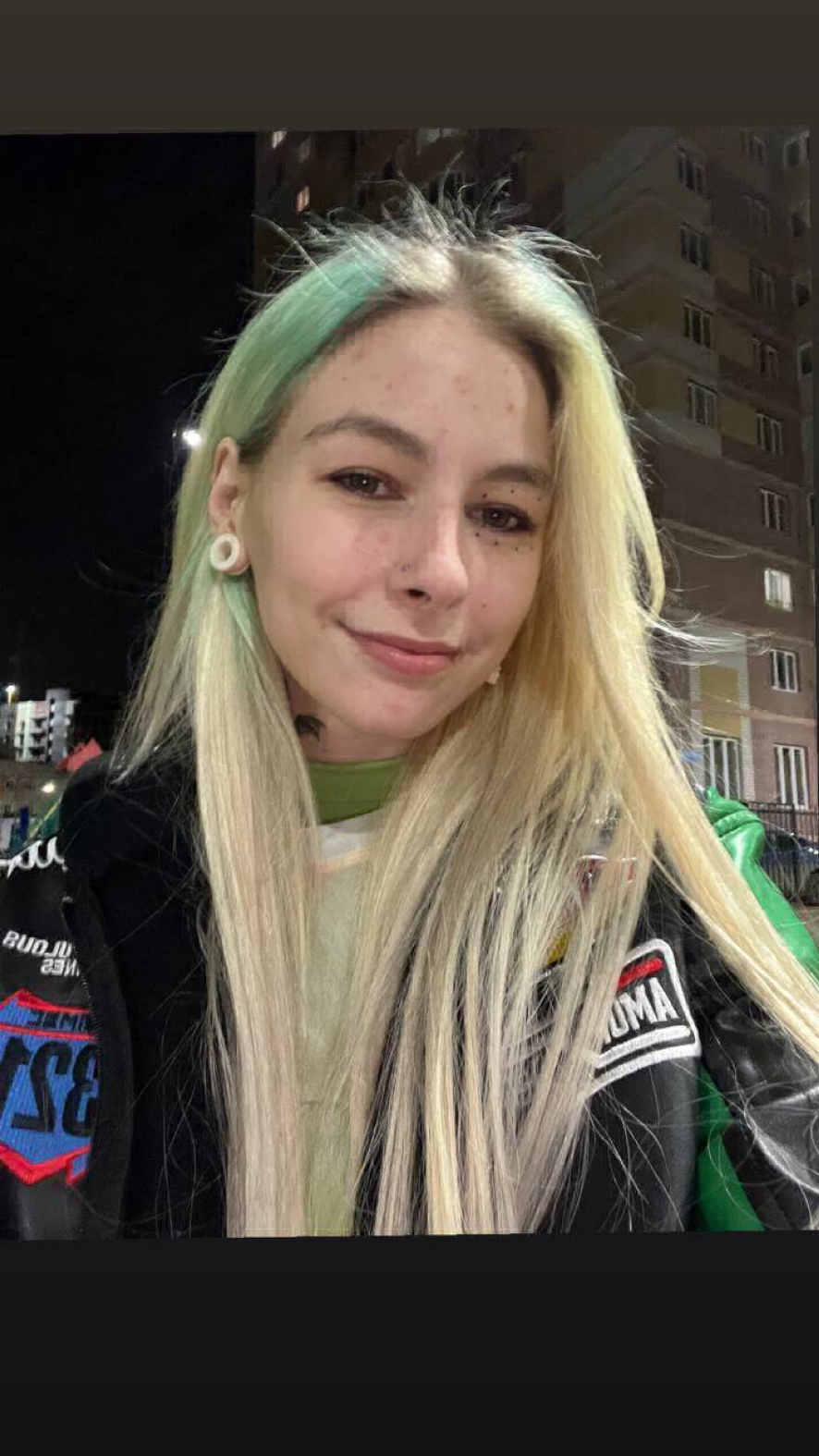 nanceycollins-webcam-model-profile-xhamsterlive