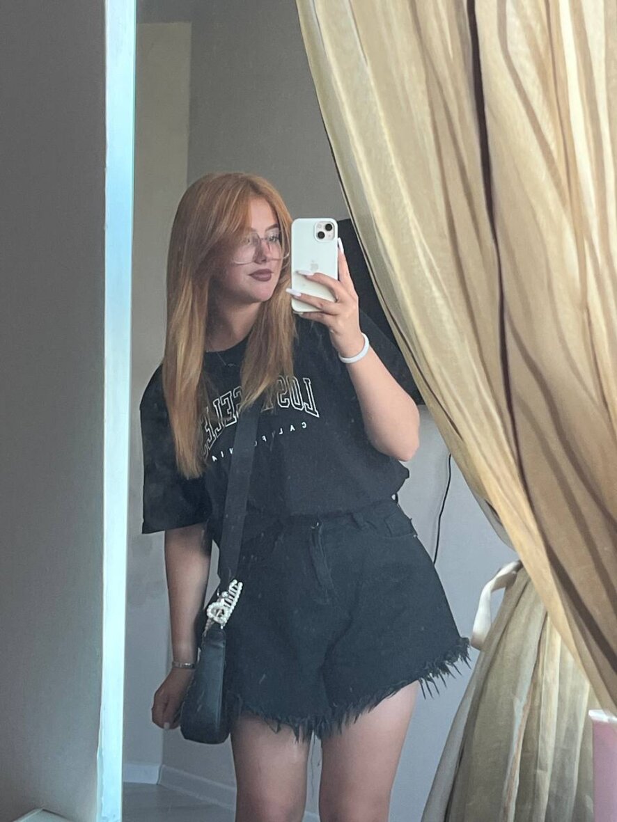 Katelove1 Cam Model Profile | Stripchat