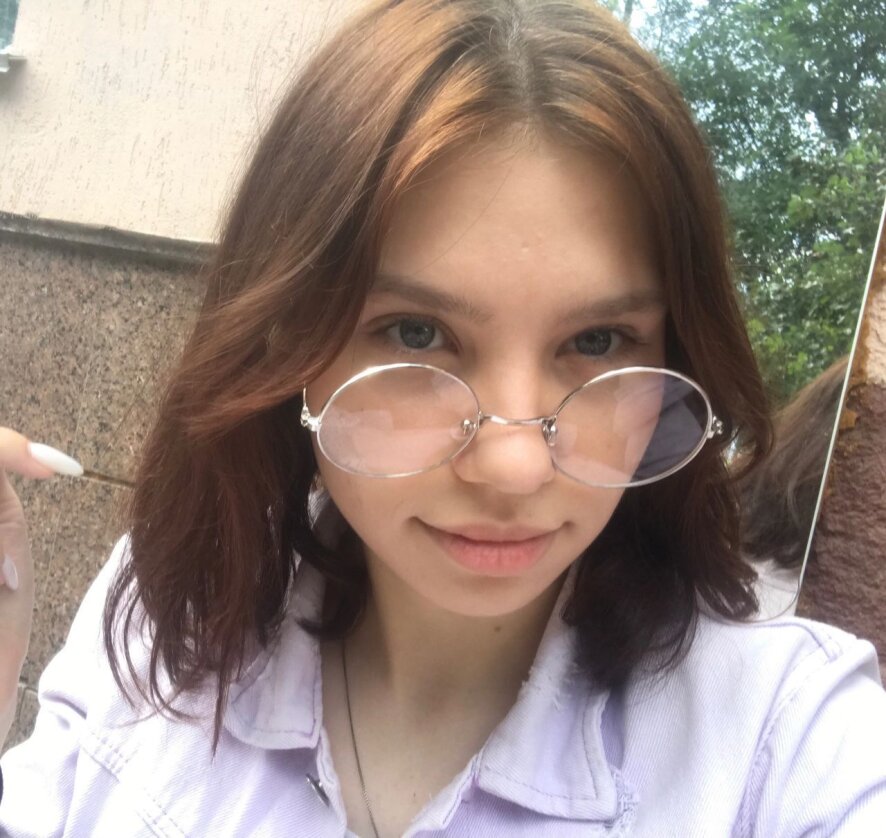 amitybeldin-webcam-model-profile-xhamsterlive