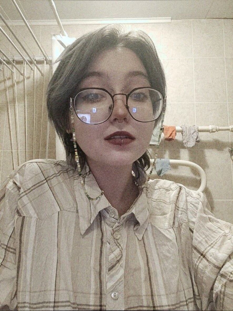 Misaneko cam model profile stripchat