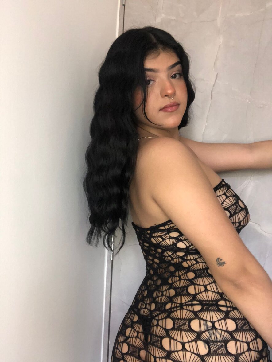 Azahara-Oz Webcam Model Profile | Celeb Jihad Live