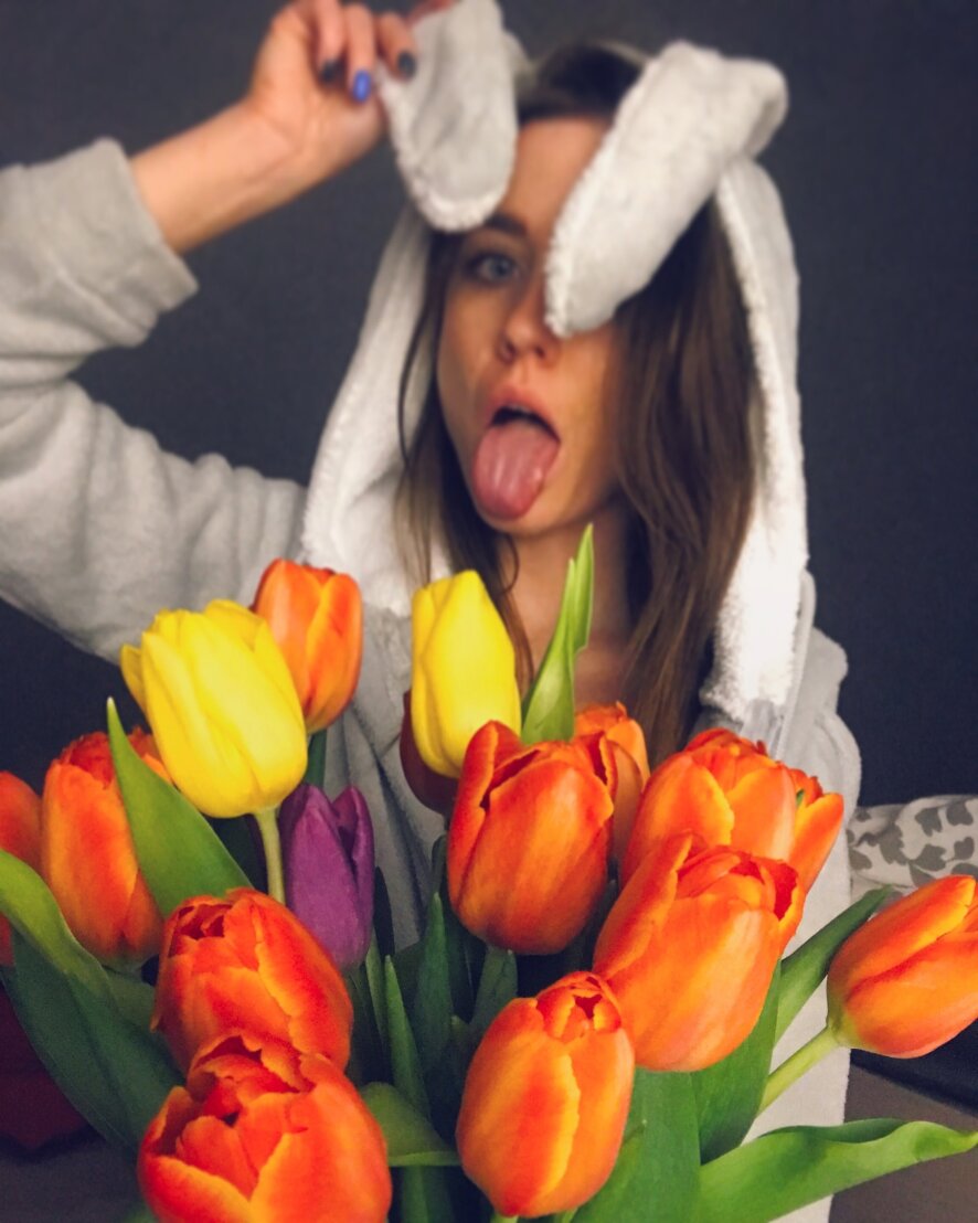 Britney__rose Webcam Model Profile xHamsterLive