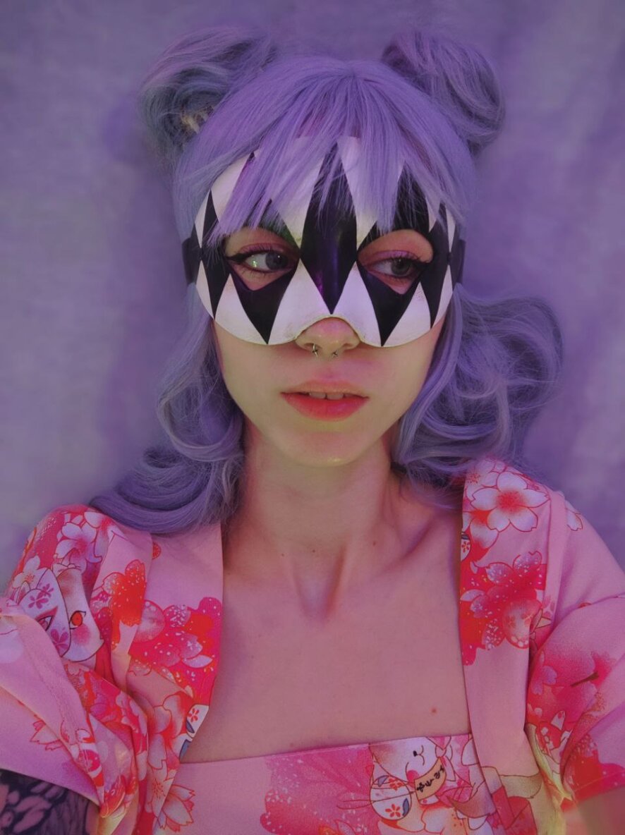 Luckysexydoll Cam Model Profile | Stripchat