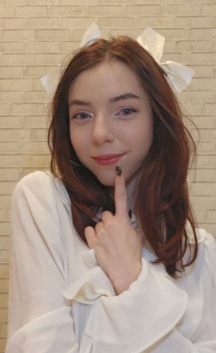 genovesdi-webcam-model-profile-xhamsterlive