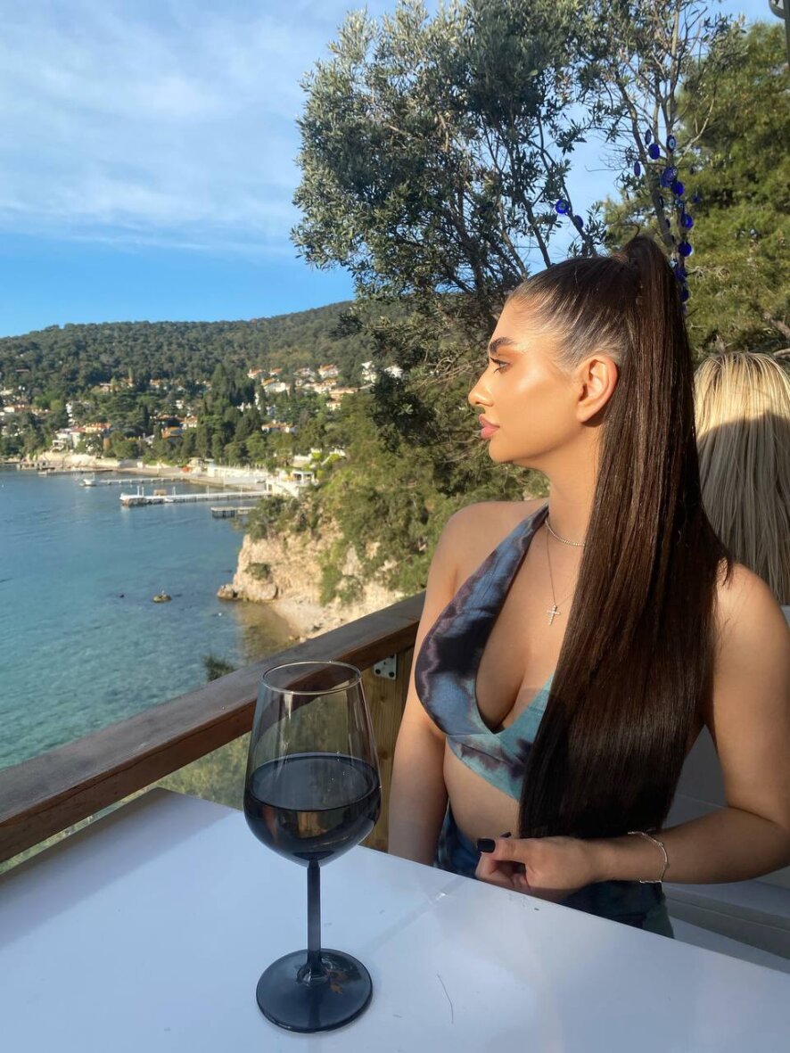 YemayaLuna Cam Model Profile | Stripchat