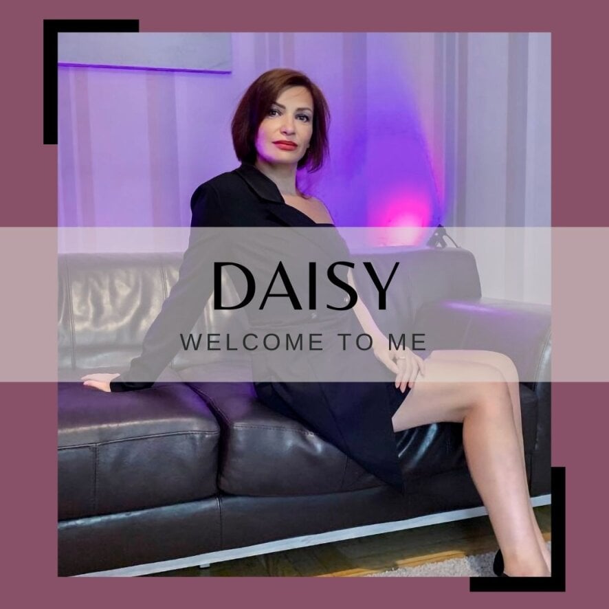 Daisy_Mooreのキャストのプロフィール xHamsterLive