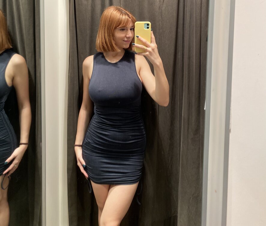 LaylaaStar主播简介 | Stripchat