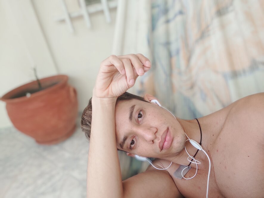 Perfil Modelo Webcam Jouser_26 | Stripchat