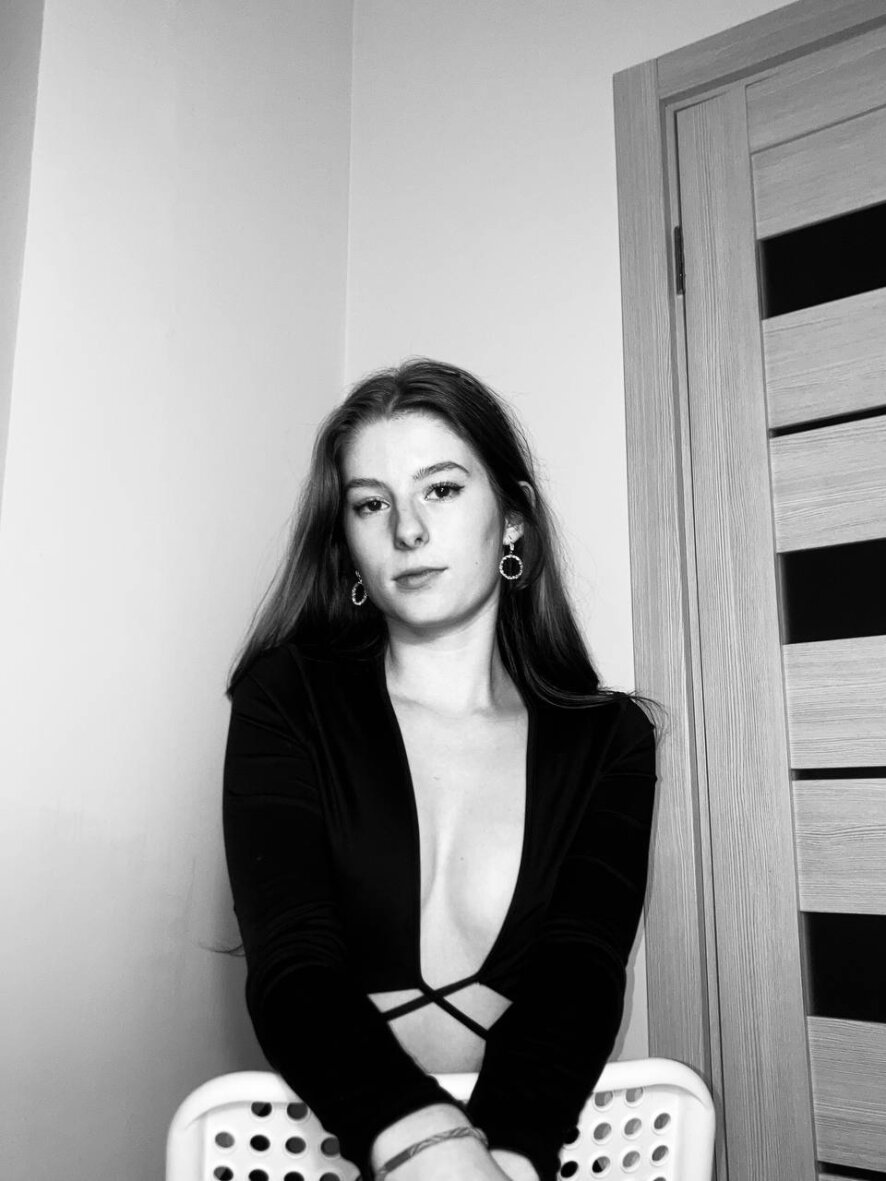 JalevaKitties2 Cam Model Profile | Stripchat