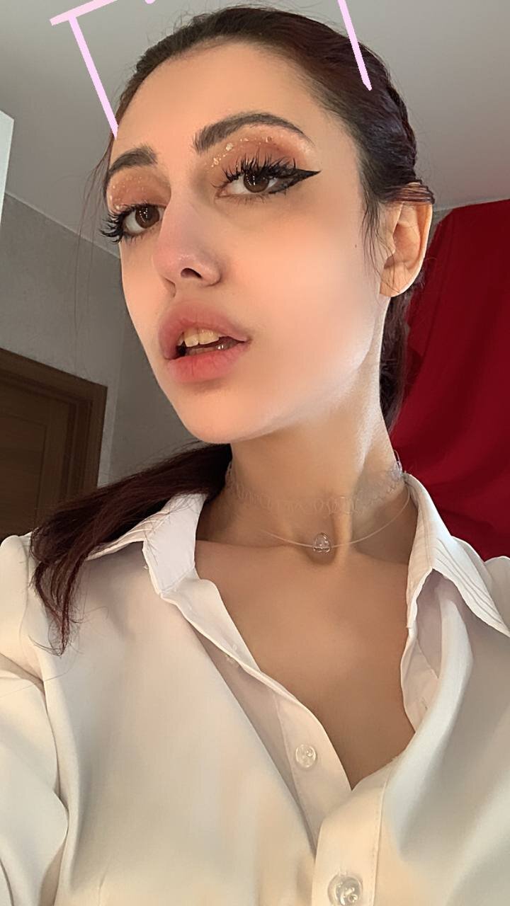 perfil-modelo-webcam-sophia-underwood-stripchat