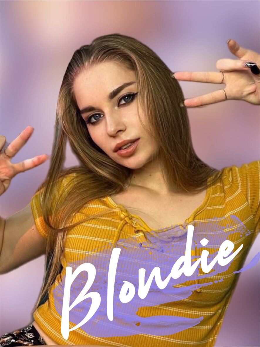 Yourblondie_ Webcam Model Profile xHamsterLive