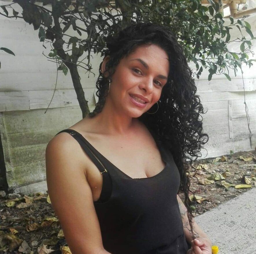 kataliina-webcam-model-profile-xhamsterlive