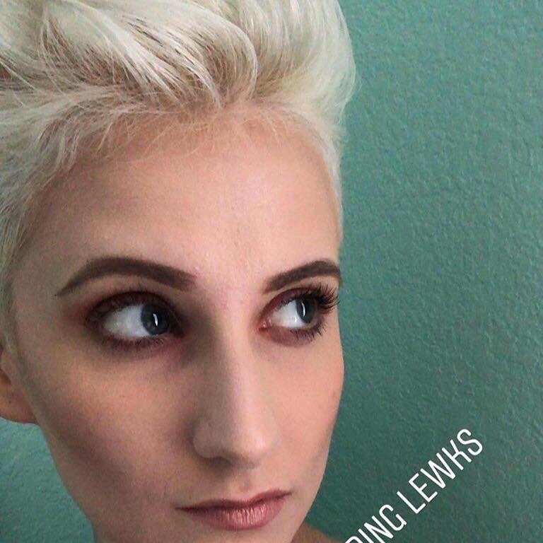 Kitty_kattt Cam Model Profile | Stripchat