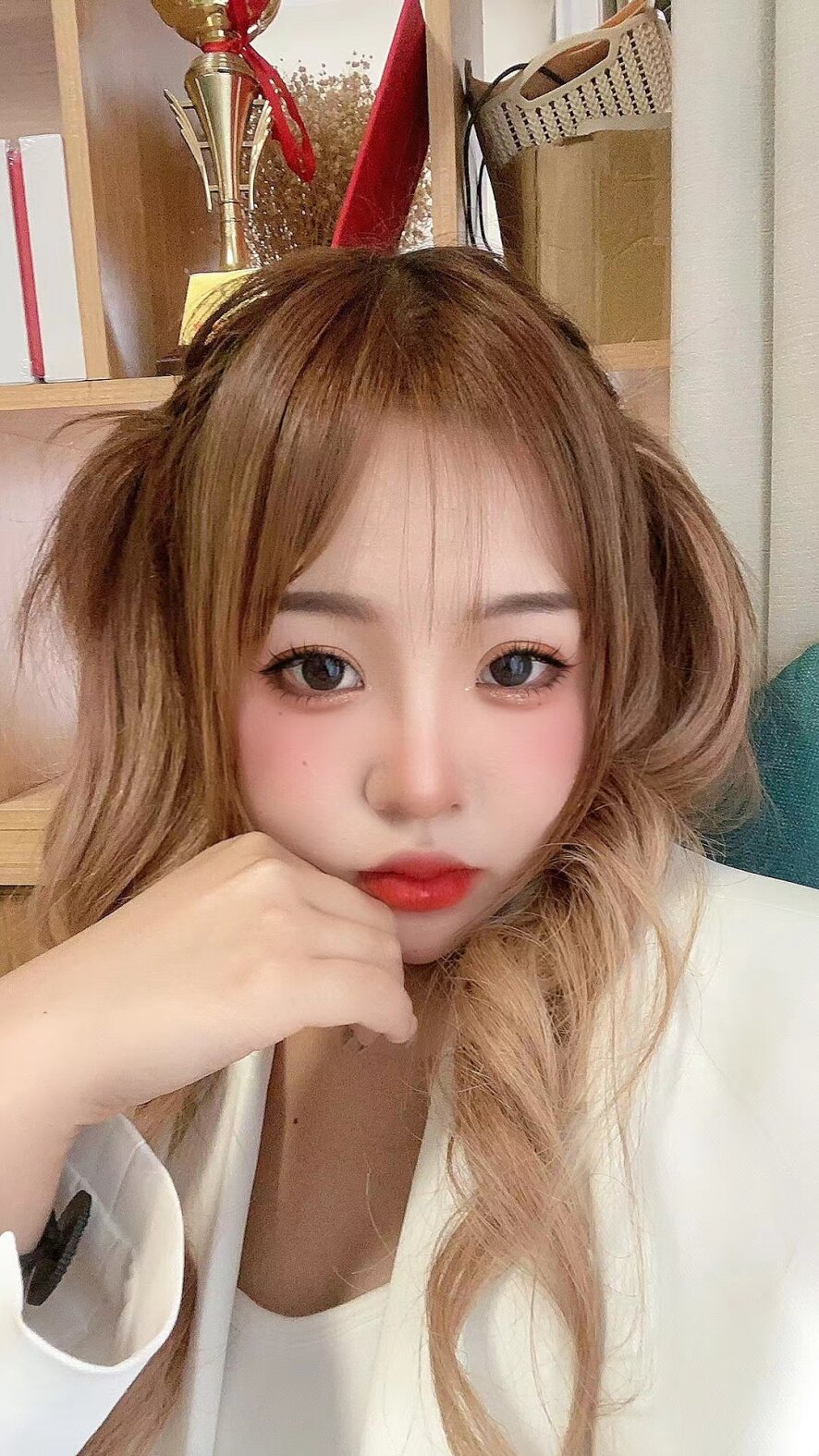 tpp-yueyue-cam-model-profile-stripchat