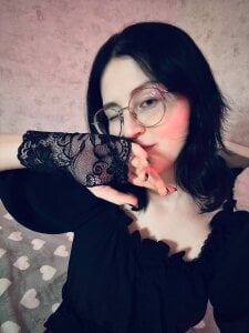 FakeLamb The night is my inspiration Pic 2