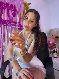 Charlottediolet my birthday Pic 2