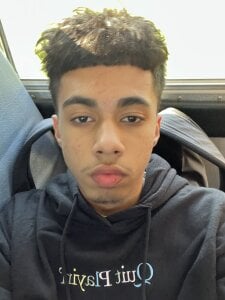 iLoveGirlsOnlyStr8Asf Me, come look at daddy I’m sexy right?  4. fénykép