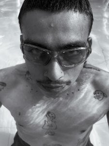 sorry-mom69 I don't like pools because I don't know how to swim :( Pic 4