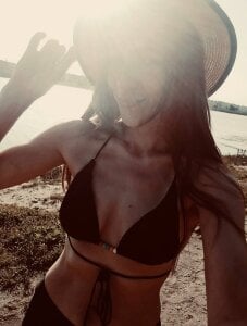 Ava_Ridge Public Pic