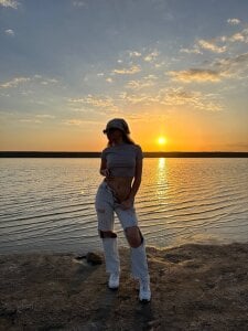 JessyRays a little bit of me Pic 6