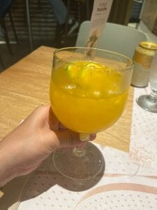 marywhitee__ I like lemonade Billede