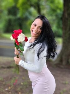 Ariana_rouse happy valentine ❤️💕 টি ছবি