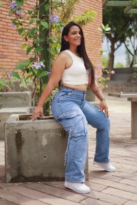 ArielleMillerr Urban Girl Pic 6