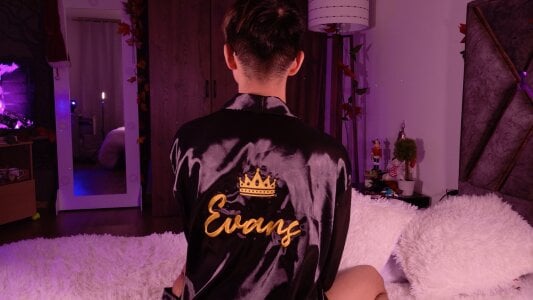 Sr_evann: Public ( 4 фото)