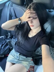 lulu5211 出去玩咯 Pic