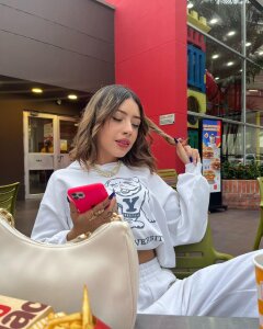 Ashley_Wener_