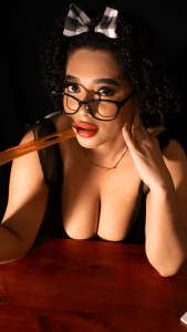 Emy_leon 😇 A+ Behavior! Pic 2