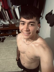 AlexRoom365 Public Pic 2