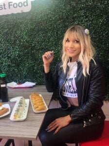 My birthday 2025 🎂🎉🎈🎁🥳 de Michelle_Devereaux  3 photos