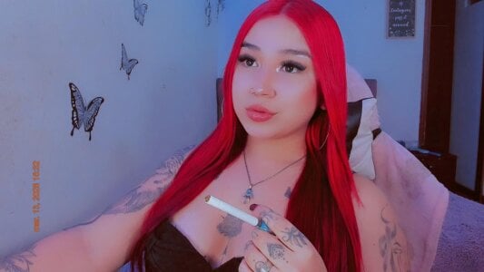 madisonx17 smoke cigarrite Hình 2