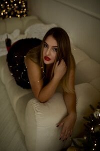 AliceAlicee Merry Christmas 🎄 зображення 5