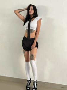 Julay_BoobsPublic图片