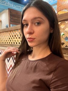 DavinaParady good time over here Pic 5