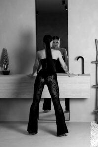 Wanda_Gomez business lady Pic 5