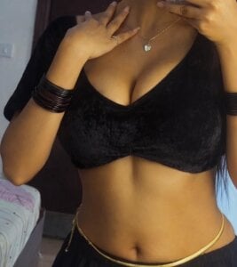 Bangalore_Chennai_Couple kullanıcısının Fuck me 🫦 albümü -  fotoğraf