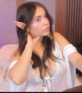 alana_hard_ a pretty elf Pic 7