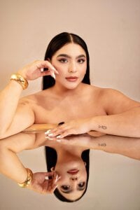 eva_sainnt beautiful face Pic 3