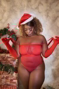 ViolettGomez_93 Merry christmas love!❣🎇🎊 Pic