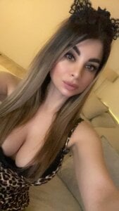 Queenofyouredreams hi Hình 5