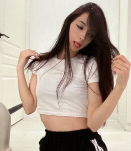 CoraleeSpadlin Yummy-Yummy💕 Pic 4