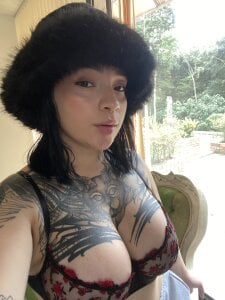 meilyy_oficial No-nude😏 Pic 5