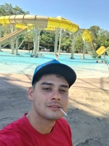 Dearlyescream27 Public зображення 6