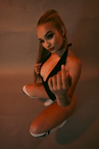 miss_vivienne black girl 🖤 Kuva 2