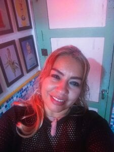 _Victoria_milf_ Public slika 4