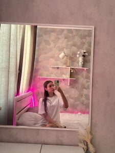 JerleneBaden rosy mood🥰 Pic 5