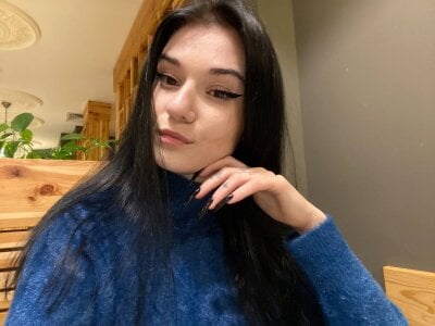 LucyKitty_ Public Pic 2